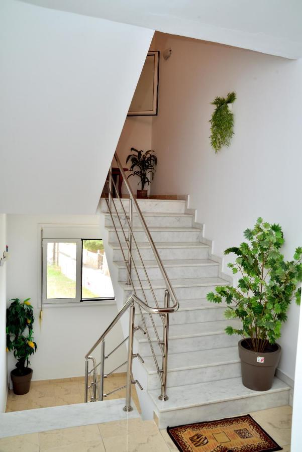 Antonios Apartments 아크앤젤로스 외부 사진
